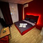 Сюит (Люкс с гидромассажной ванной), Отель Room Room
