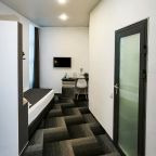 Одноместный, Business hotel