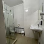 Двухместный (С 2 отдельными кроватями и душем), Мотель Уютный Дворик