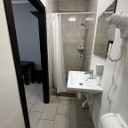 Четырехместный, Мотель Уютный Дворик