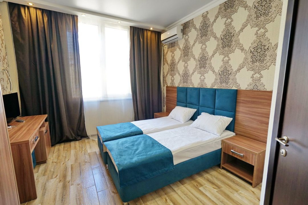 Двухместный (Двухместный стандартный номер с двумя раздельными кроватями) гостевого дома Family, Лазаревское
