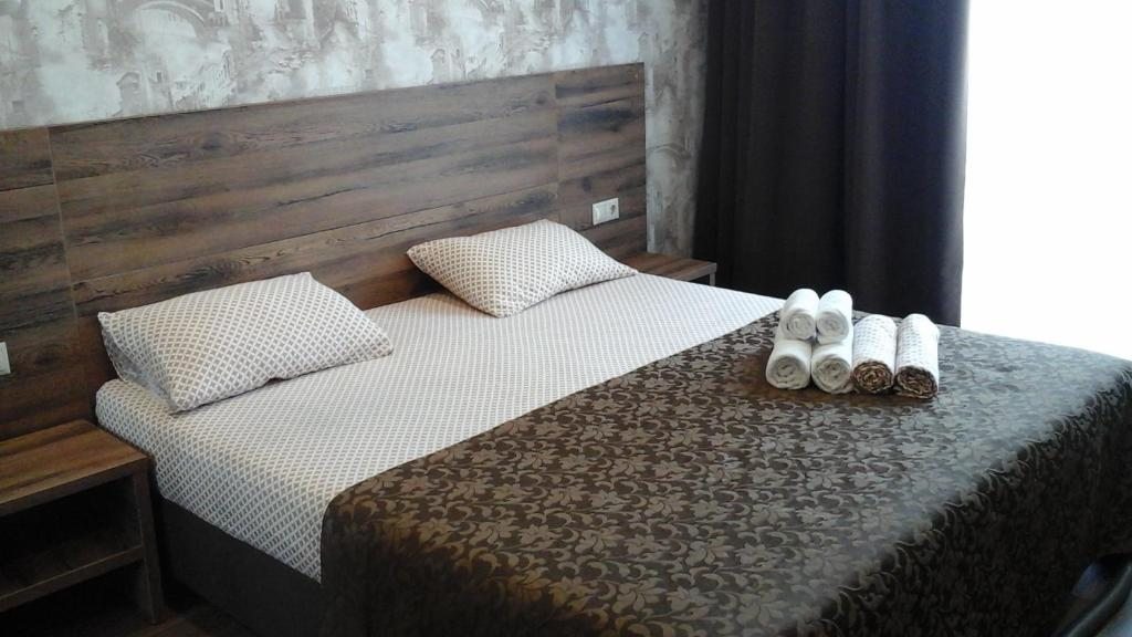 Двухместный (Двухместный номер с 1 кроватью или 2 отдельными кроватями и балконом) отеля Kaskad, Лазаревское