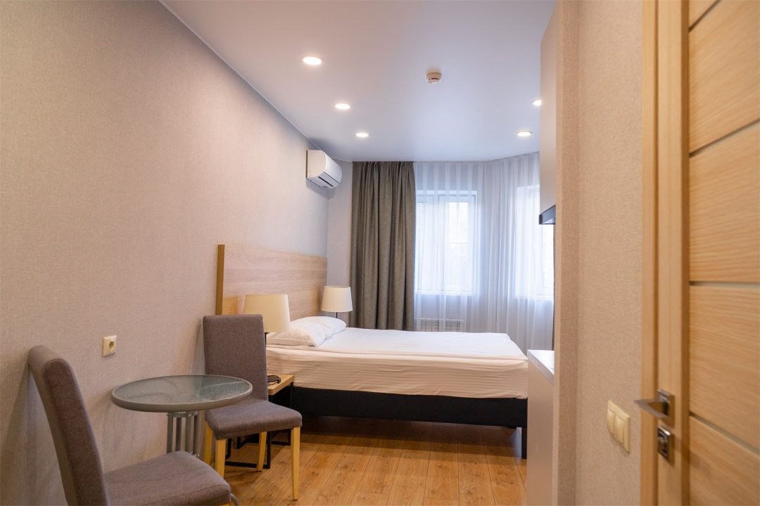 Апартаменты (Стандарт с одной двуспальной кроватью или двумя односпальными раздельными кроватями) апарт-отеля Атмосфера Парк, Сочи
