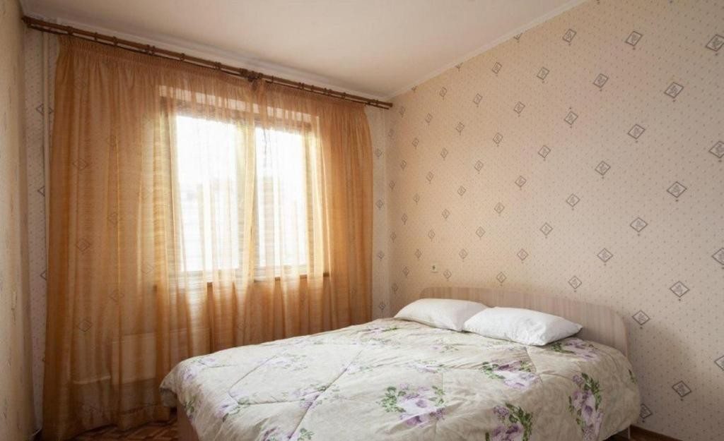 Двухместный (Бюджетный двухместный номер с 1 кроватью) отеля Apartments near Herzen, Москва