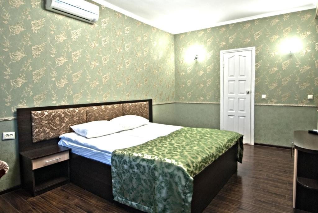 Двухместный (Стандартный двухместный номер с 1 кроватью) отеля АкваОтель Термальный, Ессентуки