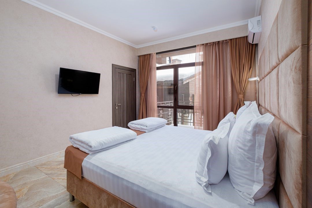 Двухместный (Стандартный номер с одной двуспальной или двумя односпальными кроватями и балконом) отеля Alcont by Stellar Hotels, Эсто-Садок