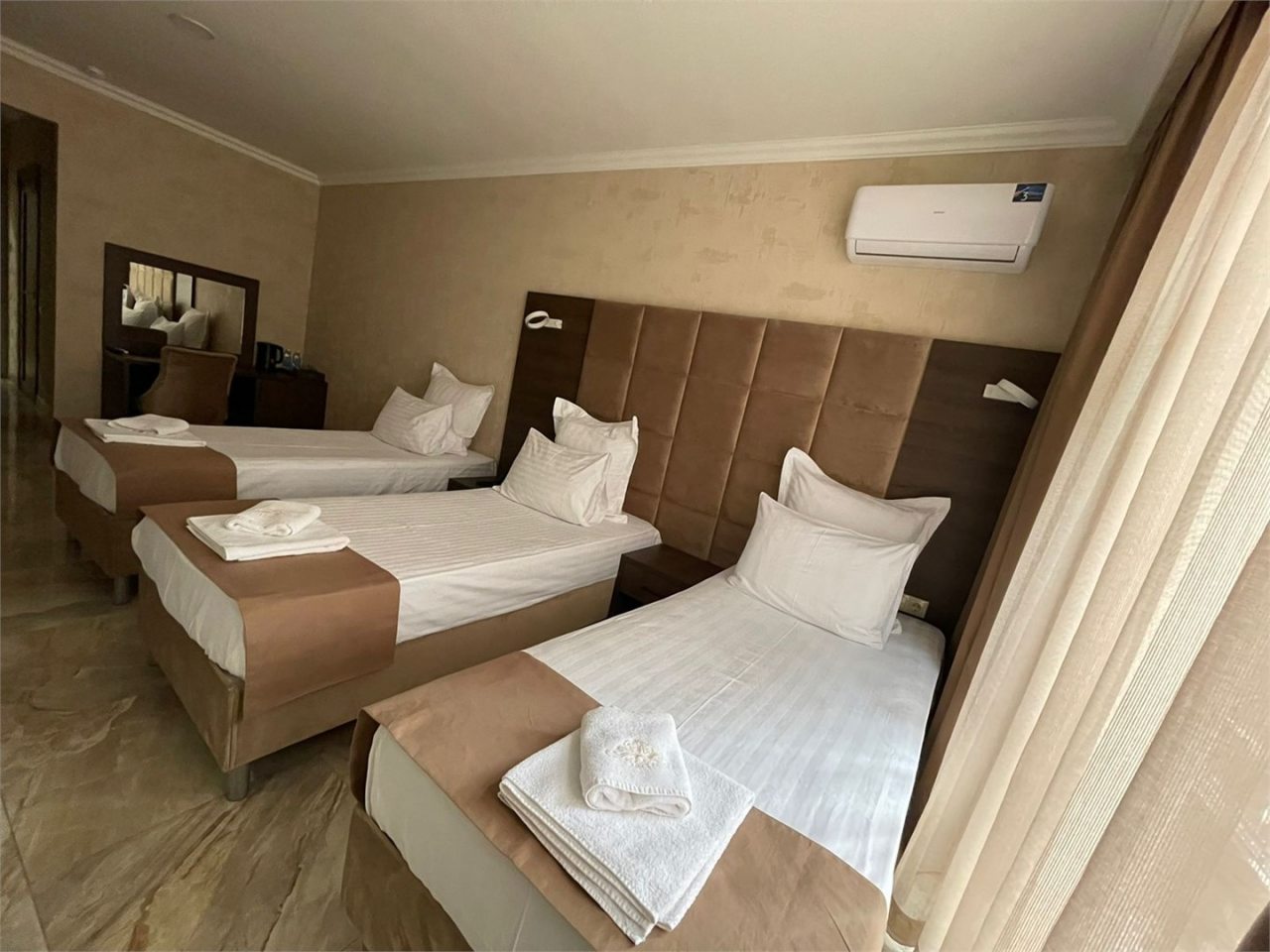 Трёхместный и более (Трехместный комфорт) отеля Alcont by Stellar Hotels, Эсто-Садок