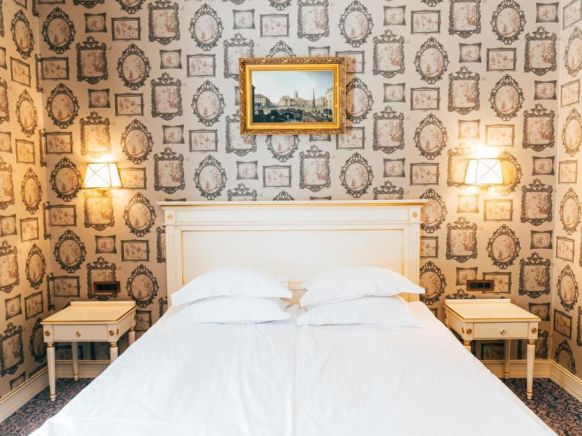 Фотография номера гостиницы Русские Сезоны Бутик-Отель Невский