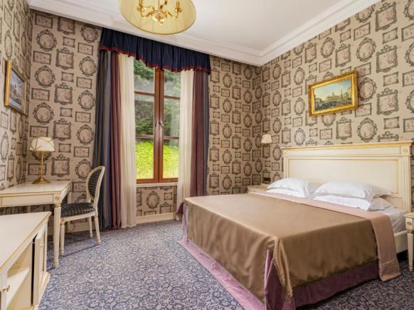 Фотография номера гостиницы Русские Сезоны Бутик-Отель Невский