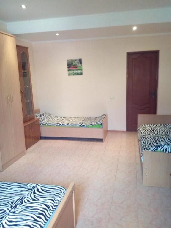 Четырехместный (Четырехместный номер 