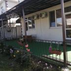 Четырехместный (Стандартный четырехместный номер), Гостевой дом Южная