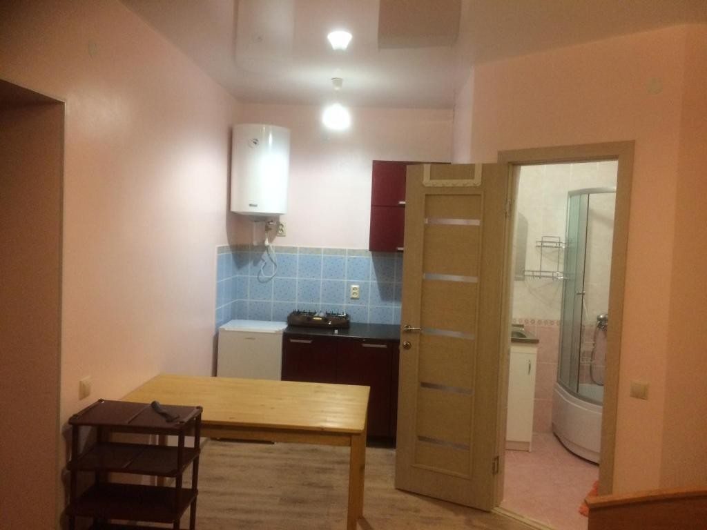 Четырехместный (Стандартный четырехместный номер), Гостевой дом Южная