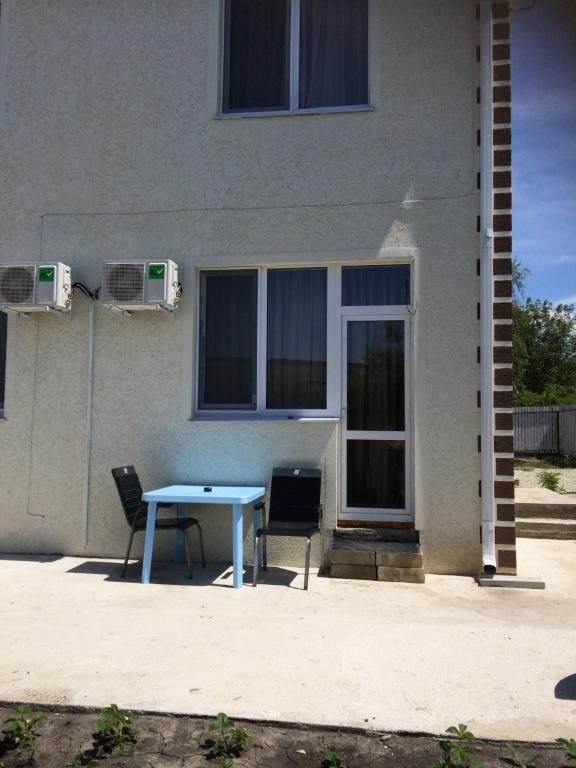 Четырехместный (Стандартный четырехместный номер), Гостевой дом Южная