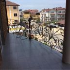 Сьюит (Люкс), Гостевой дом на Лазурной