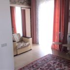 Сьюит (Люкс), Гостевой дом на Лазурной