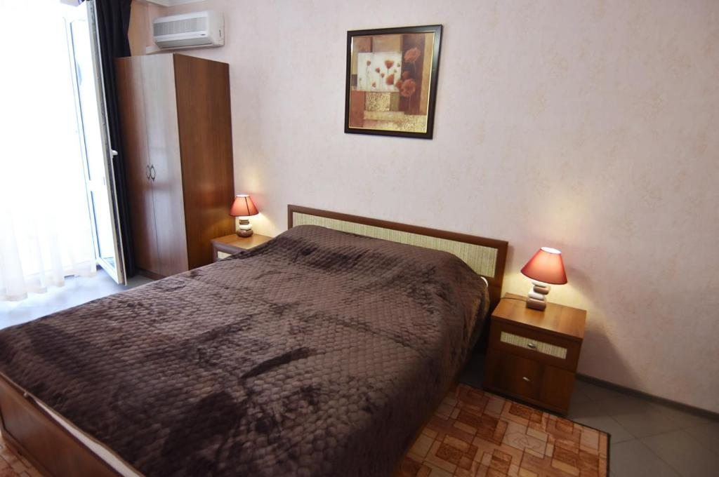 Двухместный (Стандартный двухместный номер с 1 кроватью) гостевого дома Nikol Guesthouse, Архипо-Осиповка