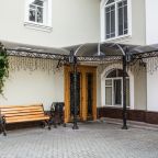 Входная группа отеля