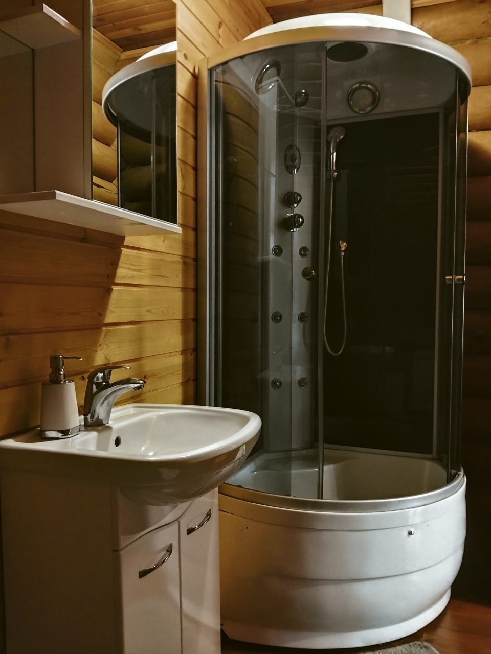 Трехместный (С балконом и видом на реку), Лазурит