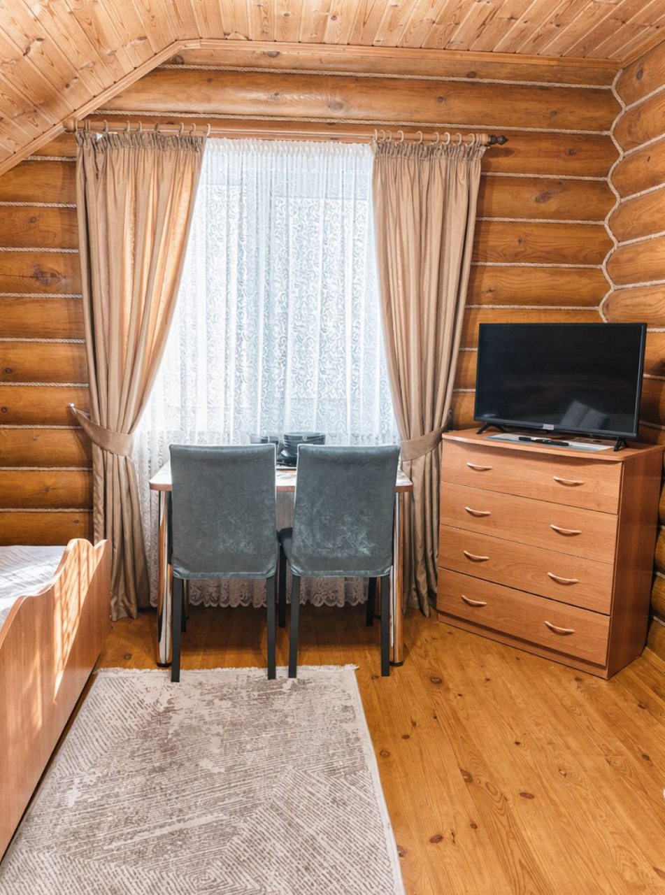 Делюкс (Пятиместный), Лазурит