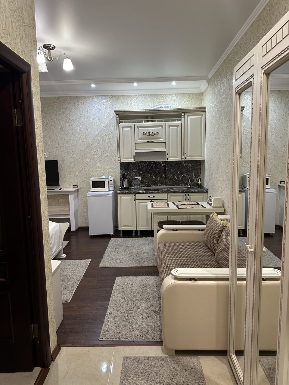 Студио (Двухместный полулюкс), Отель Rich House