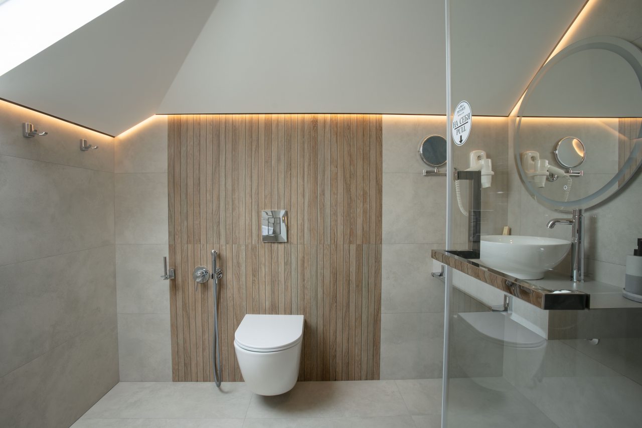 Двухместный (Стандартный двухместный номер с балконом 