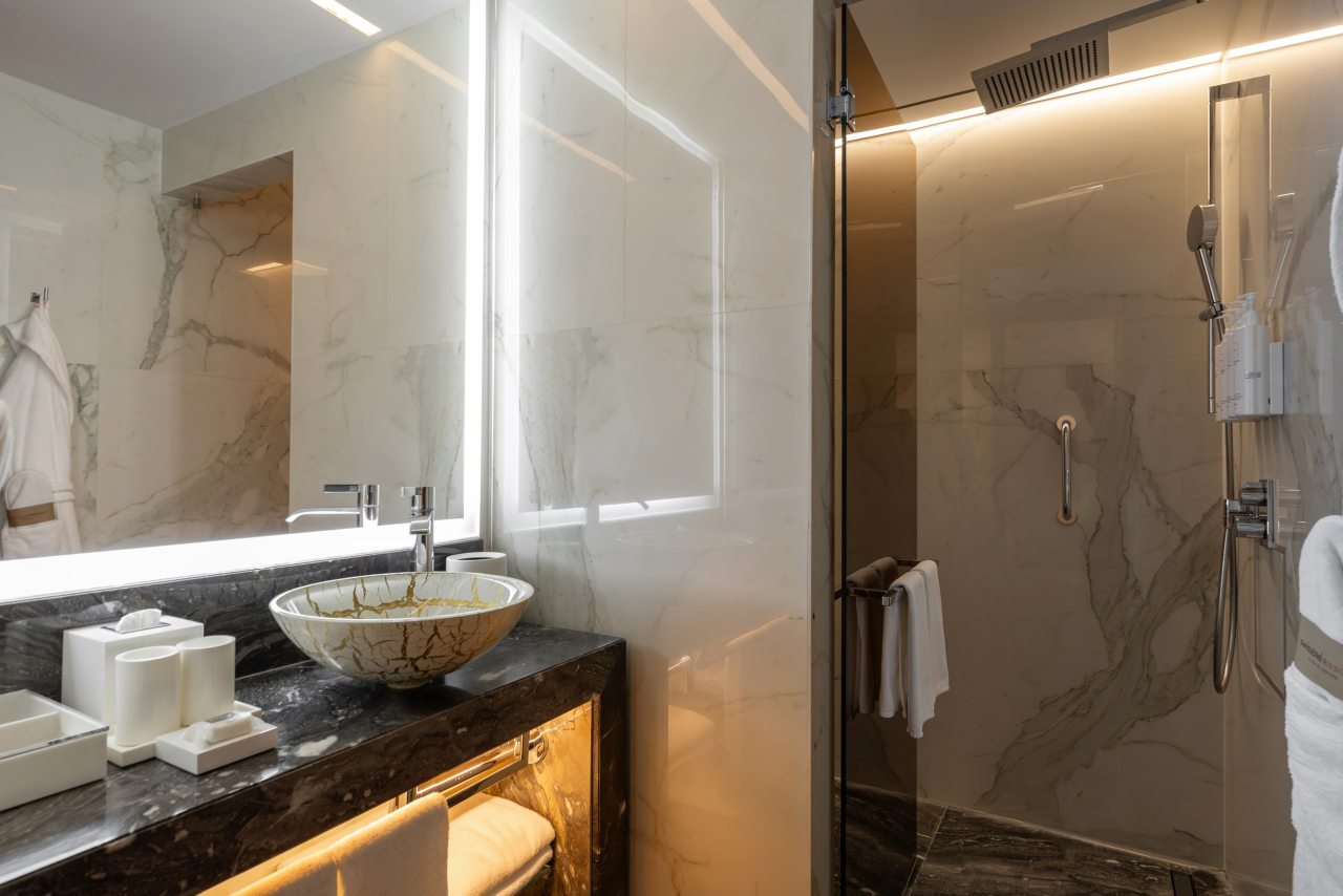 Двухместный (Номер Duplex двухуровневый — с двуспальной кроватью и раскладным диваном), Отель Swissotel Resort Сочи Камелия