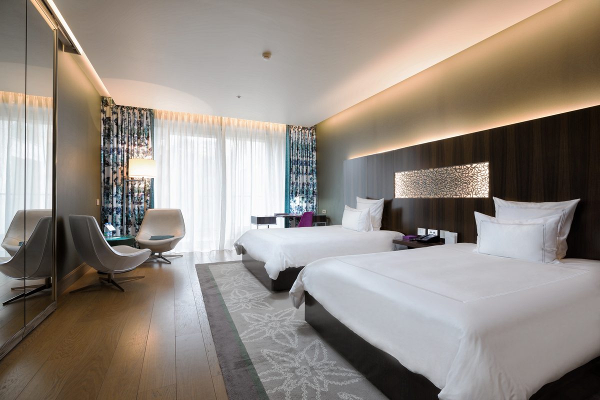 Двухместный (Номер Swiss Advantage, с видом во внутренний двор — с 2 полутораспальными кроватями), Отель Swissotel Resort Сочи Камелия