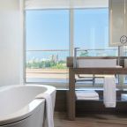 Двухместный (Номер Swiss Executive, с террасой и видом на море — с двуспальной кроватью), Отель Swissotel Resort Сочи Камелия