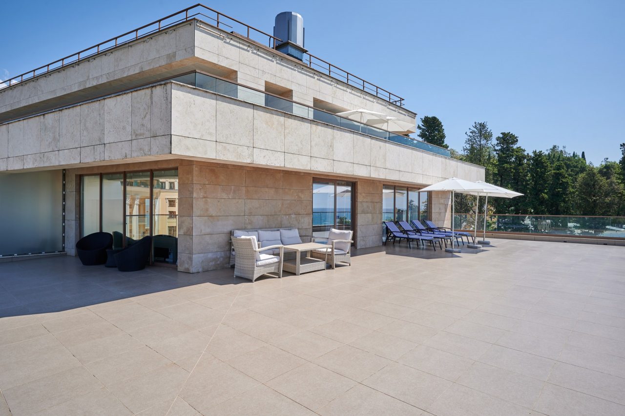 Двухместный (Номер Swiss Executive, с террасой и видом на море — с двуспальной кроватью), Отель Swissotel Resort Сочи Камелия