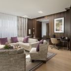 Трёхместный и более (Номер Presidential Suite, с террасой и видом на море — с 2 двуспальными кроватями), Отель Swissotel Resort Сочи Камелия