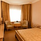 Одноместный, Отель Когалым