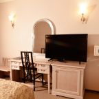 Одноместный, Отель Когалым