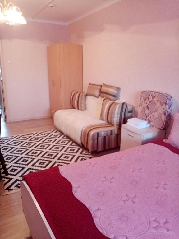 Двухместный (Просторный двухместный номер с 2 отдельными кроватями) мини-отеля Славная, Копейск