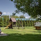 Детская игровая площадка, Парк-Отель Бобры