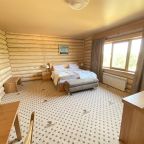 Трёхместный и более (Джуниор Сюит 3), Парк-Отель Бобры