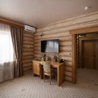 Трёхместный и более (Джуниор Сюит 3), Парк-Отель Бобры