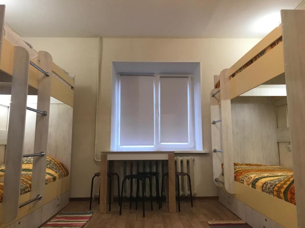 Номер (Спальное место на двухъярусной кровати в общем номере для мужчин и женщин) хостела СИТИ, Кстово