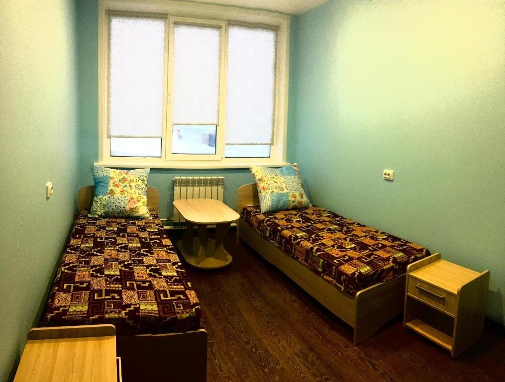 Двухместный (Бюджетный двухместный номер с 2 отдельными кроватями) хостела HOSTEL на Школьном, Лесосибирск