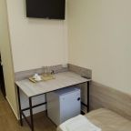 Кухонная зона в номере хостел-отеля Спутник, Нахабино