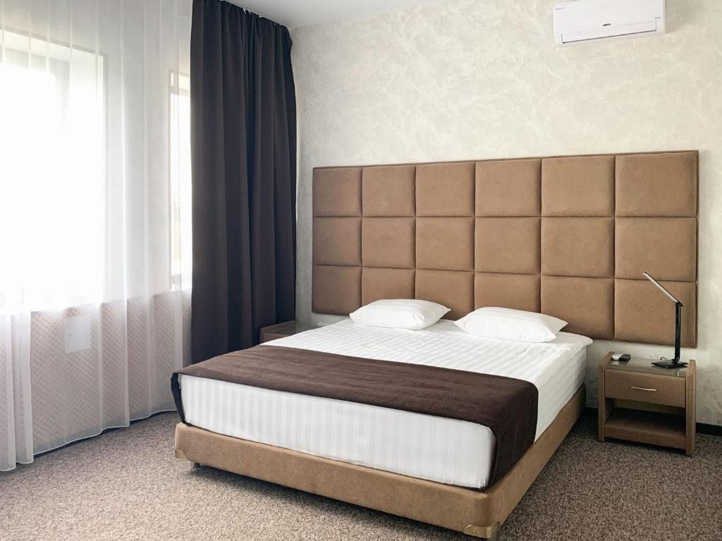 Двухместный (Номер с кроватью размера «king-size») отеля Premiere Hotel, Невинномысск
