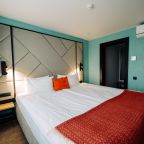 Люкс (Двухместный номер + 2 доп.места), Отель Х.ROOM