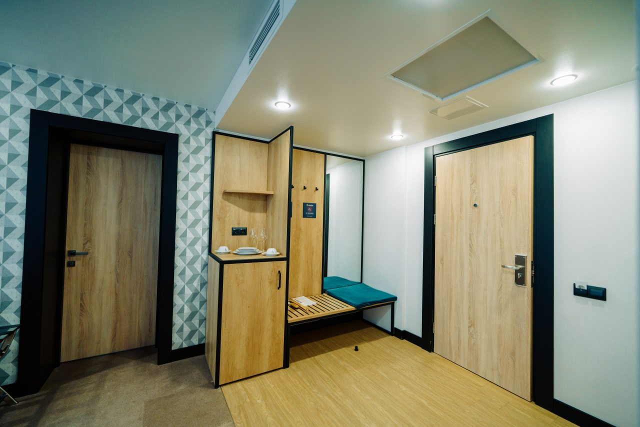 Люкс (Двухместный номер + 2 доп.места), Отель Х.ROOM