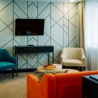 Люкс (Двухместный номер + 2 доп.места), Отель Х.ROOM