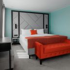 Сюит (Двухместный номер + 2 доп.места), Отель Х.ROOM