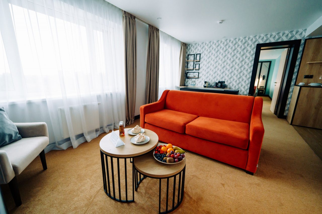 Сюит (Двухместный номер + 2 доп.места), Отель Х.ROOM