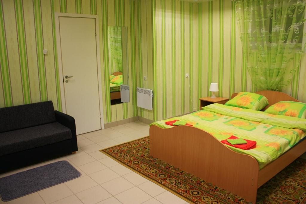 Двухместный (Стандартный двухместный номер с 1 кроватью) хостела Мини Отель Вояж, Петрозаводск