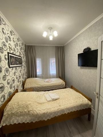 Двухместный (Стандартный двухместный номер с 2 отдельными кроватями) апартамента Маргарита, Пятигорск