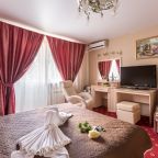 Семейные номера, Гостиница Myhotel24 Kristalin