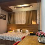 Двухместный (Улучшенный двухместный номер с 1 кроватью или 2 отдельными кроватями и собственной ванной комнатой), Hotel LOFT Ptz