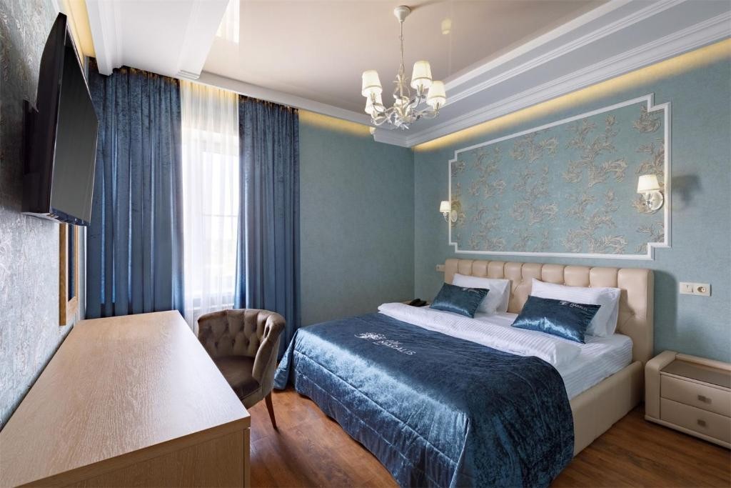 Сьюит (Комфорт+, Double) гостиницы Villa Maralis, Кемерово